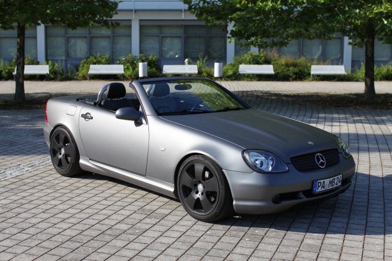 Мерседес SLK 230
