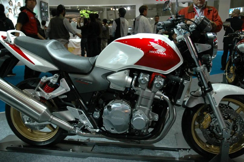Honda CB 1300 super