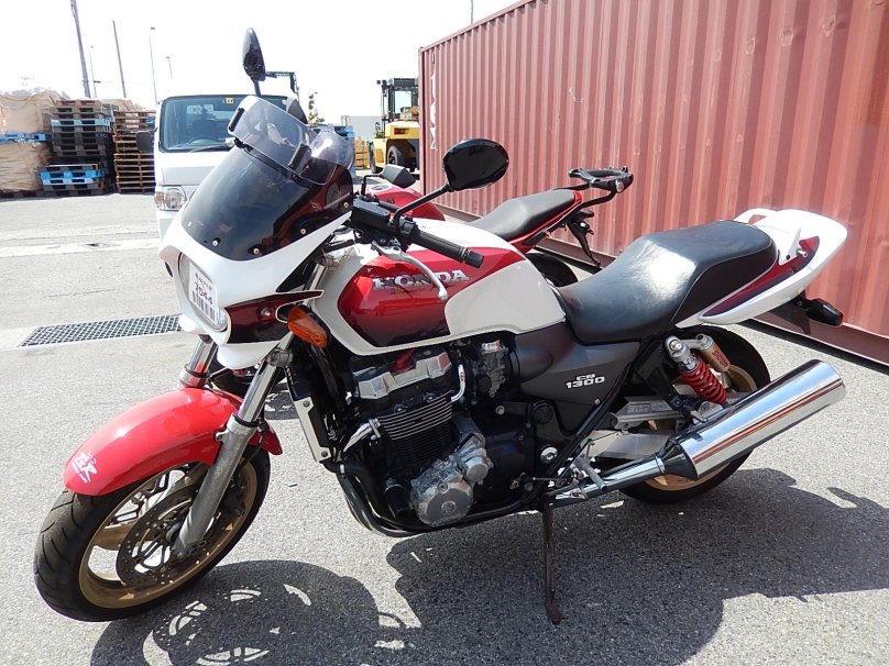 Хонда сб 1300 СФ