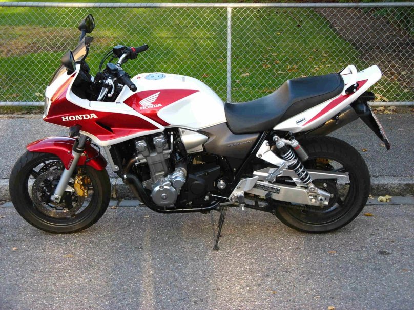 Мотоцикл Honda CB 1300