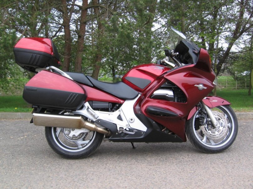 Honda st1300 Pan European