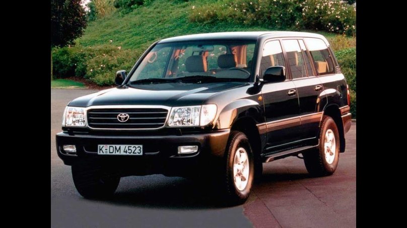 Toyota Land Cruiser 100