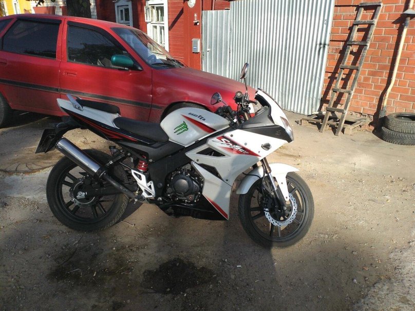 Сагитта Спитзер 150