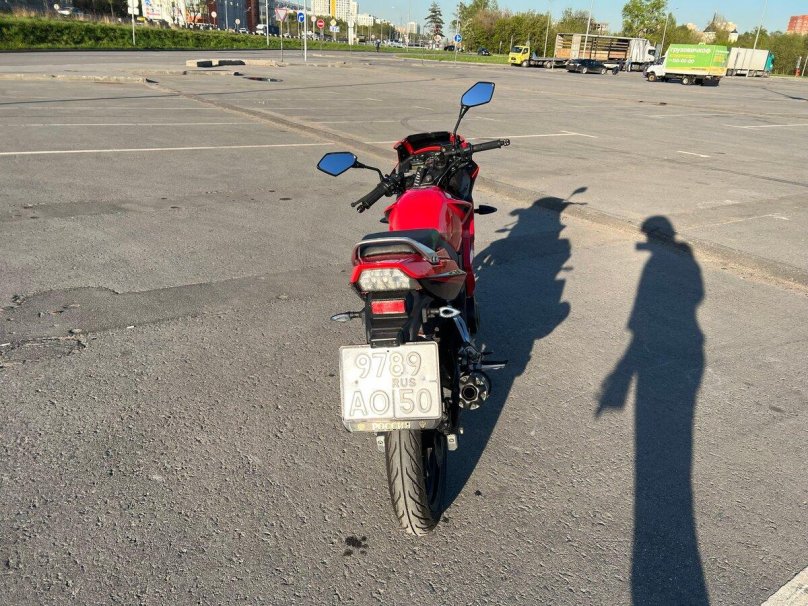 Сагитта Спитзер 150