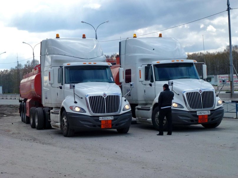 Тягач Интернешнл Простар