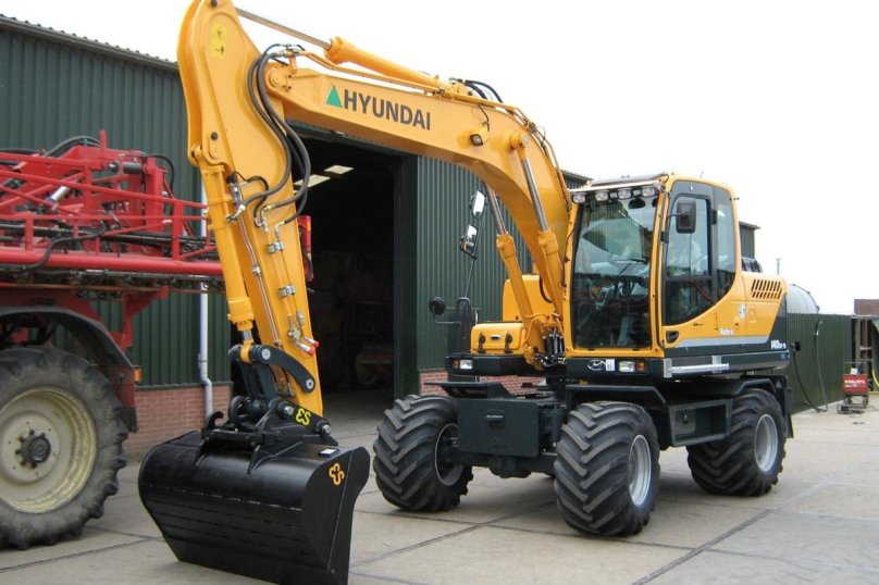 Экскаватор 140w Хундай