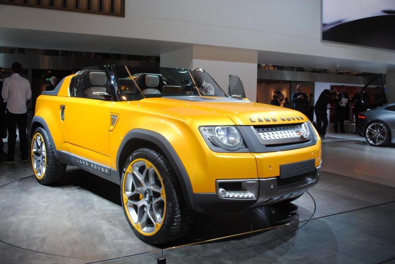 Land Rover dc100 Sport Concept