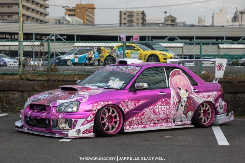 Субару из Форсажа 2