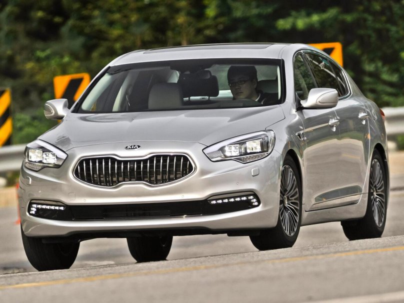 Киа Куорис 2012