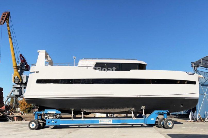 Стальная моторная яхта Popilov 14.99