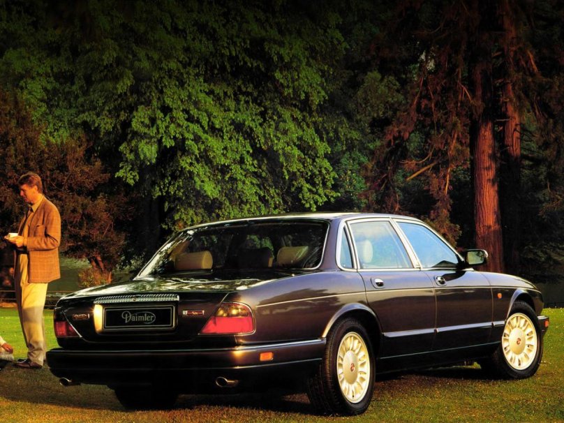 Jaguar Daimler 1993 салон