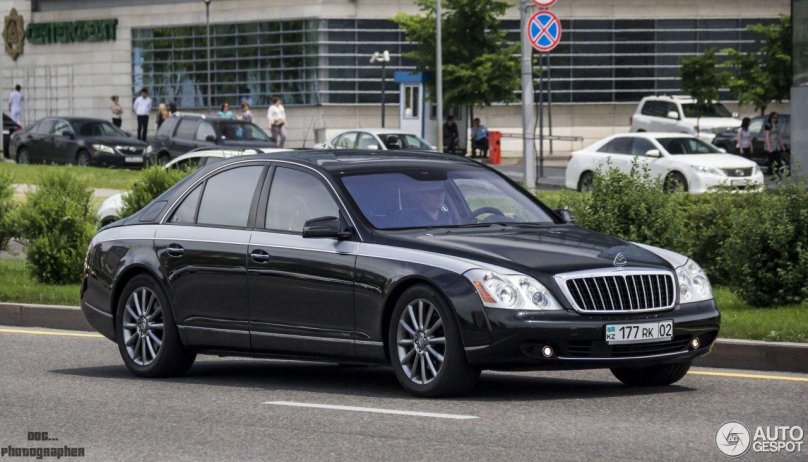 Maybach 57s Zeppelin