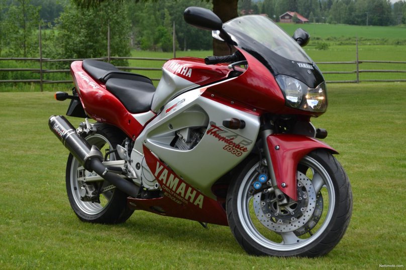 Yamaha Thunderace 1000