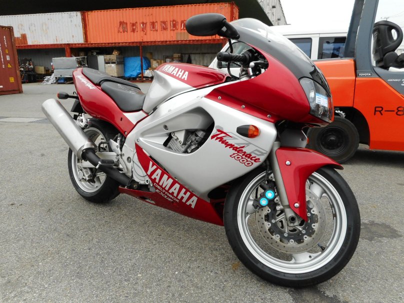 Yamaha Thunderace 1000r