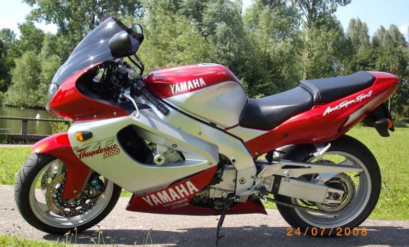 Yamaha YZF 1000r