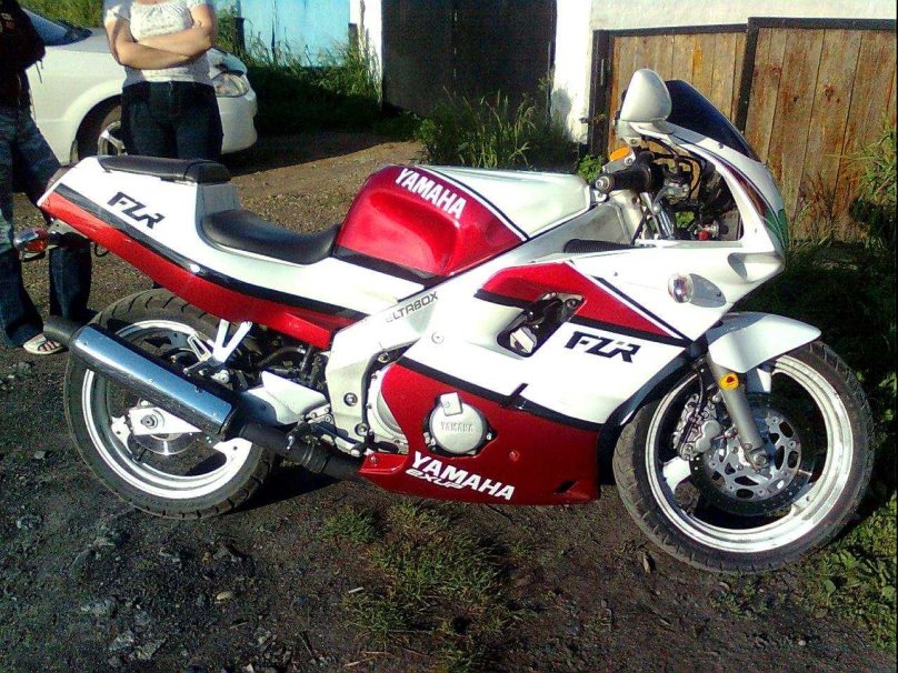 Yamaha FZR 250r 1990