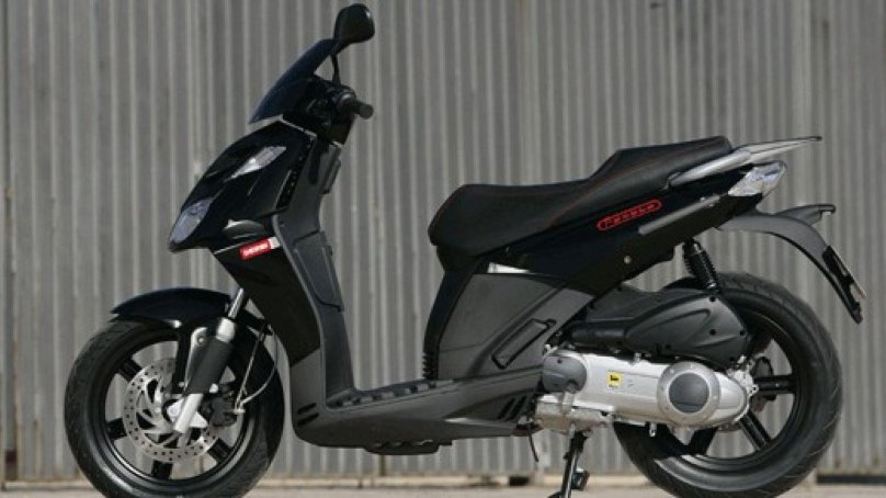 Мотоцикл derbi 250