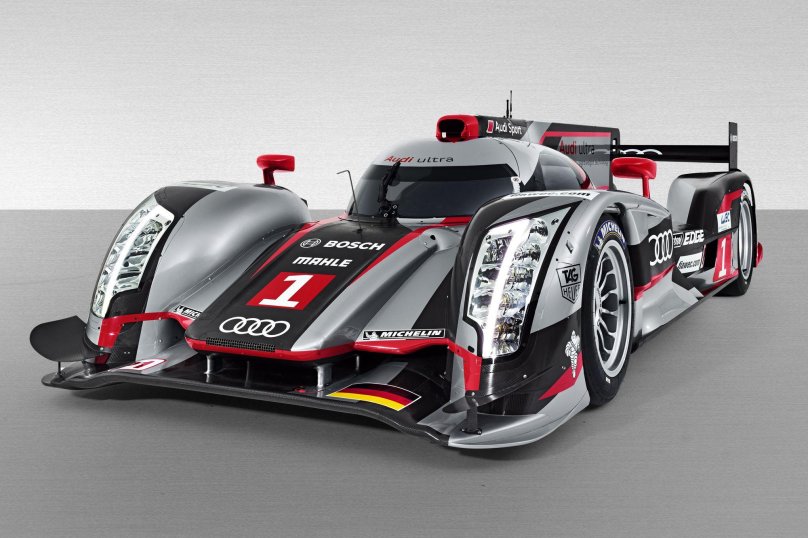 Audi r18 TDI E tron