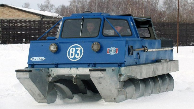 Шнекороторный снегоболотоход ЗИЛ-29061