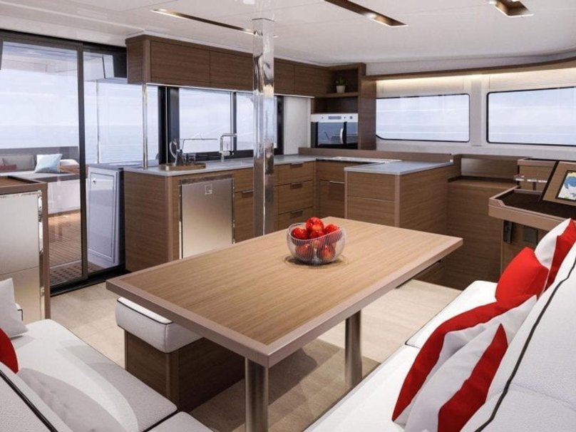 Катамаран Lagoon 46