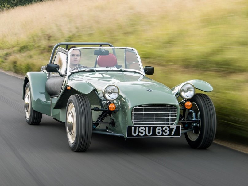 Caterham v8