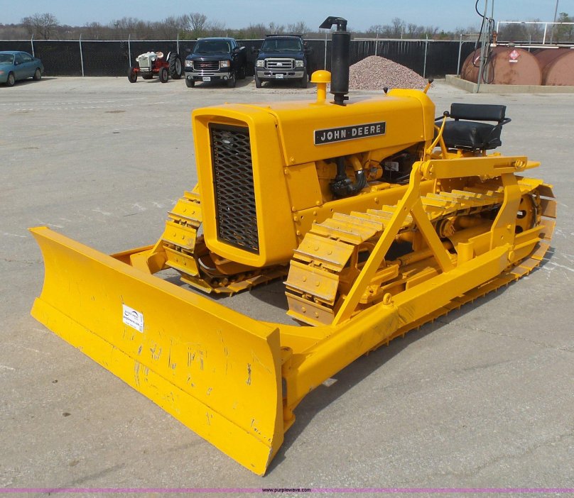 Бульдозер John Deere 950к