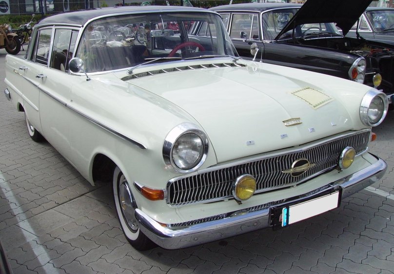 Opel Capitan 2