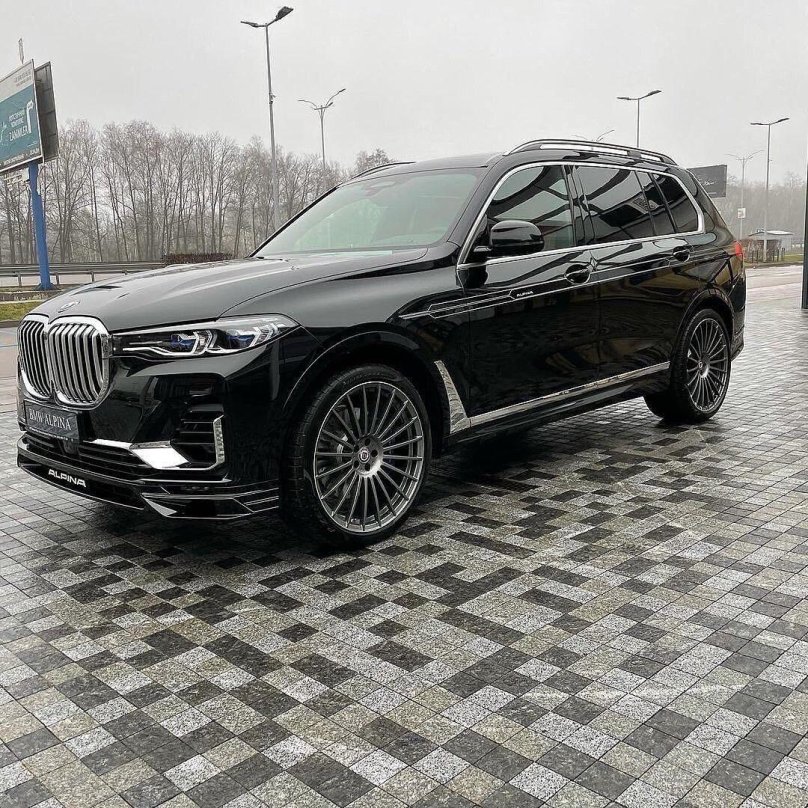 BMW x7 Alpina 2022