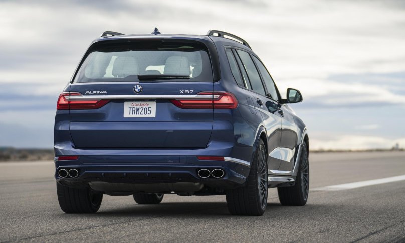 BMW Alpina xb7 2022
