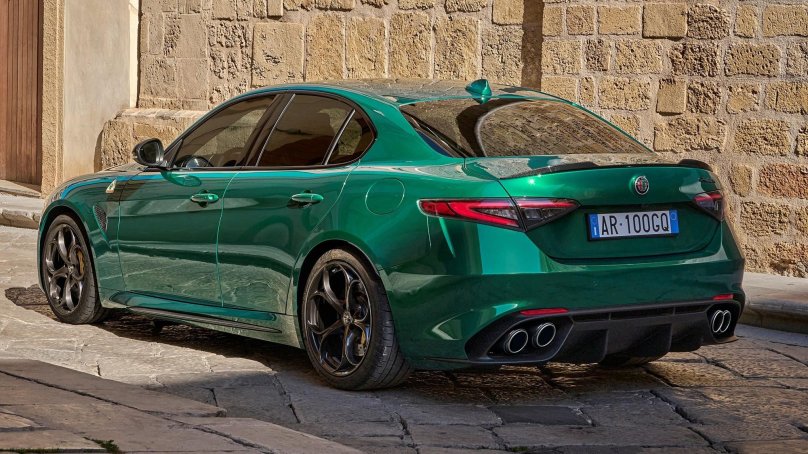 Заряженная Альфа