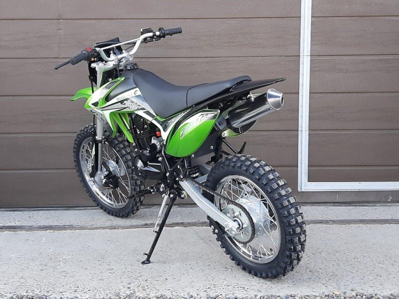 Мотолэнд rz200