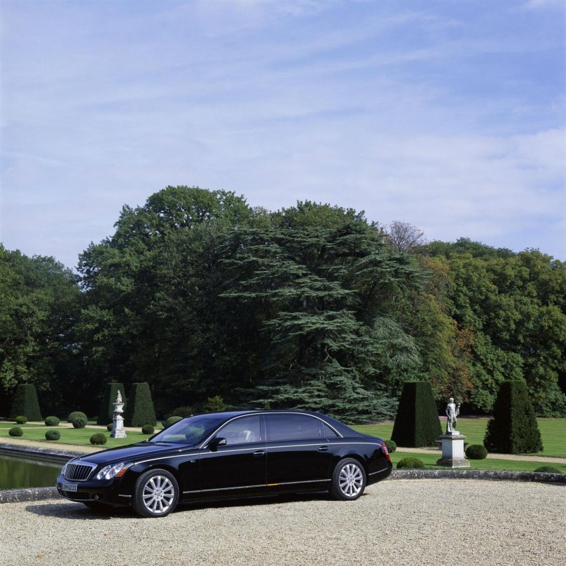 Mercedes-Maybach s62