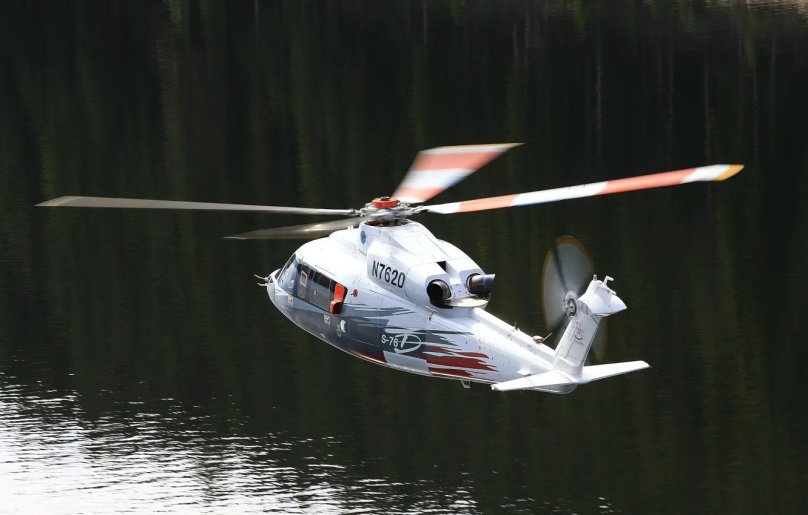 Вертолет Сикорский s-76
