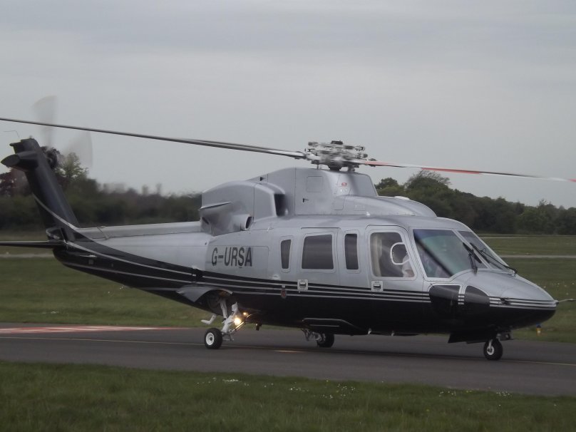 Вертолет Сикорский s-76