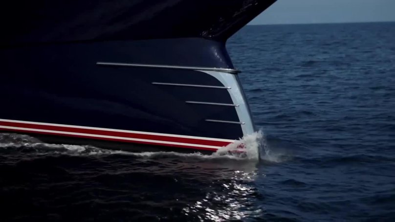 Олег Бурлаков яхта черная Жемчужина