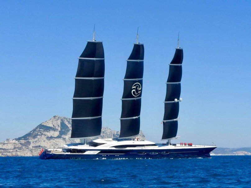 Яхта Oceanco Black Pearl