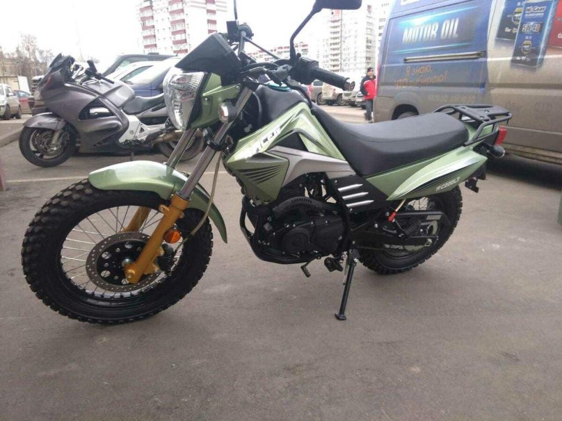 Рейсер Форестер 200