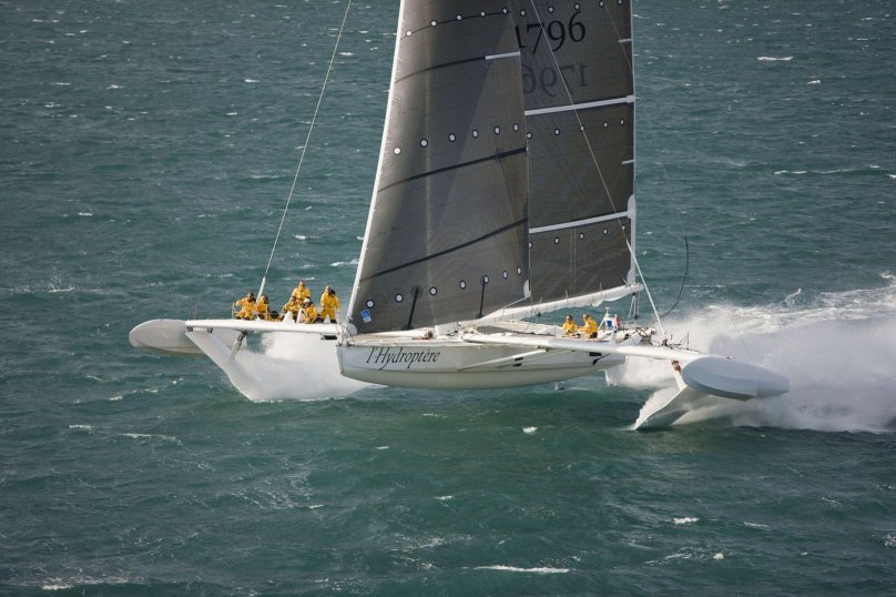 Самый быстрый парусник в мире Hydroptere