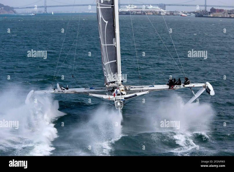 Катамаран Vestas Sailrocket 2