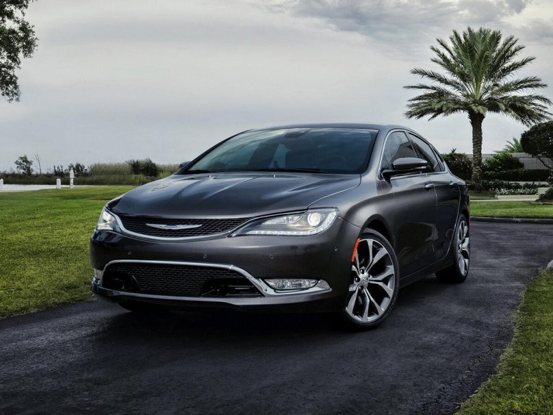 Chrysler 200 II