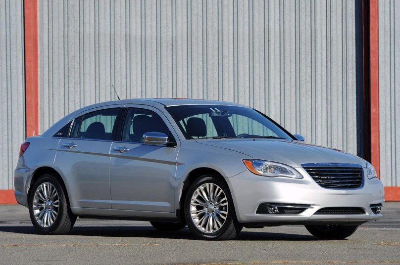 Chrysler 200 2011