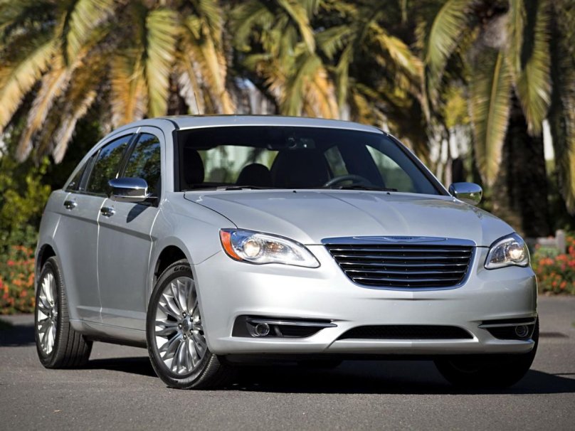 Chrysler 200 2012
