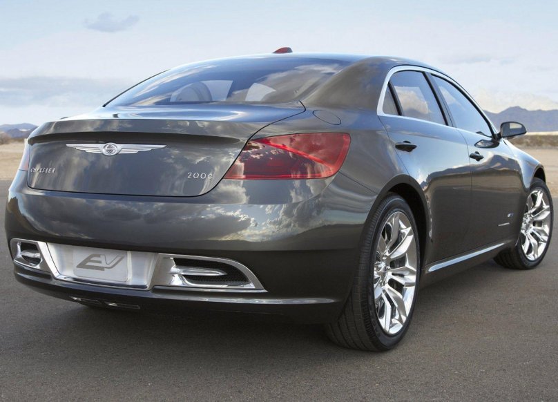 Крайслер c200