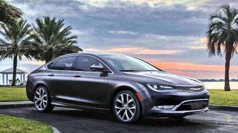 Крайслер 200 2015