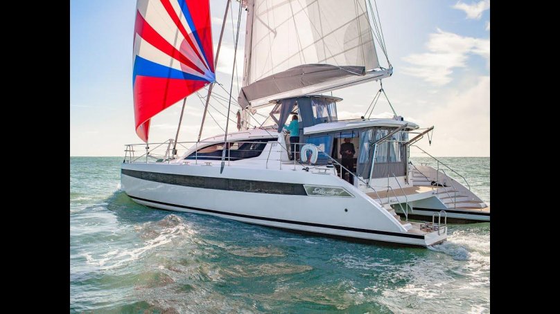 Катамаран Privilege 515