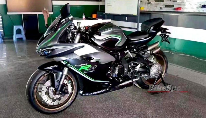 QJ Motor SRK 1000 RR