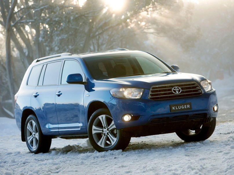 Toyota Kluger 2010