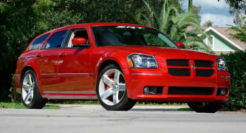 Dodge Magnum srt8 2008