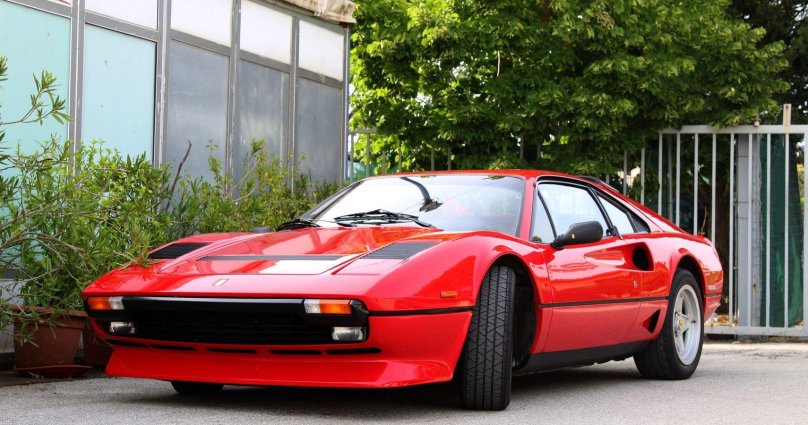 Феррари 208 GTB