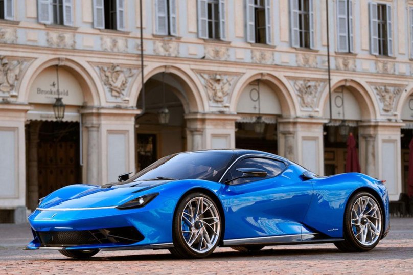 Pininfarina Battista фото